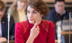 SEV ER OG VERÐUR SAMHALDSFASTA ELFELAG OKKARA